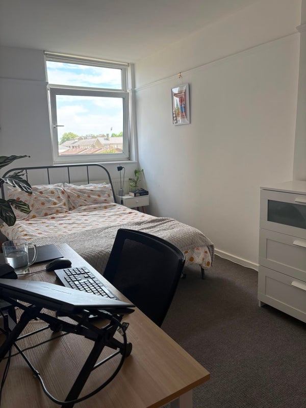 Room Old Market Square in Greater London