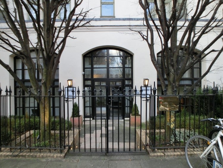 Flat Redan Place in City of Westminster