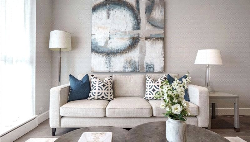 Flat Westferry Circus in Greater London