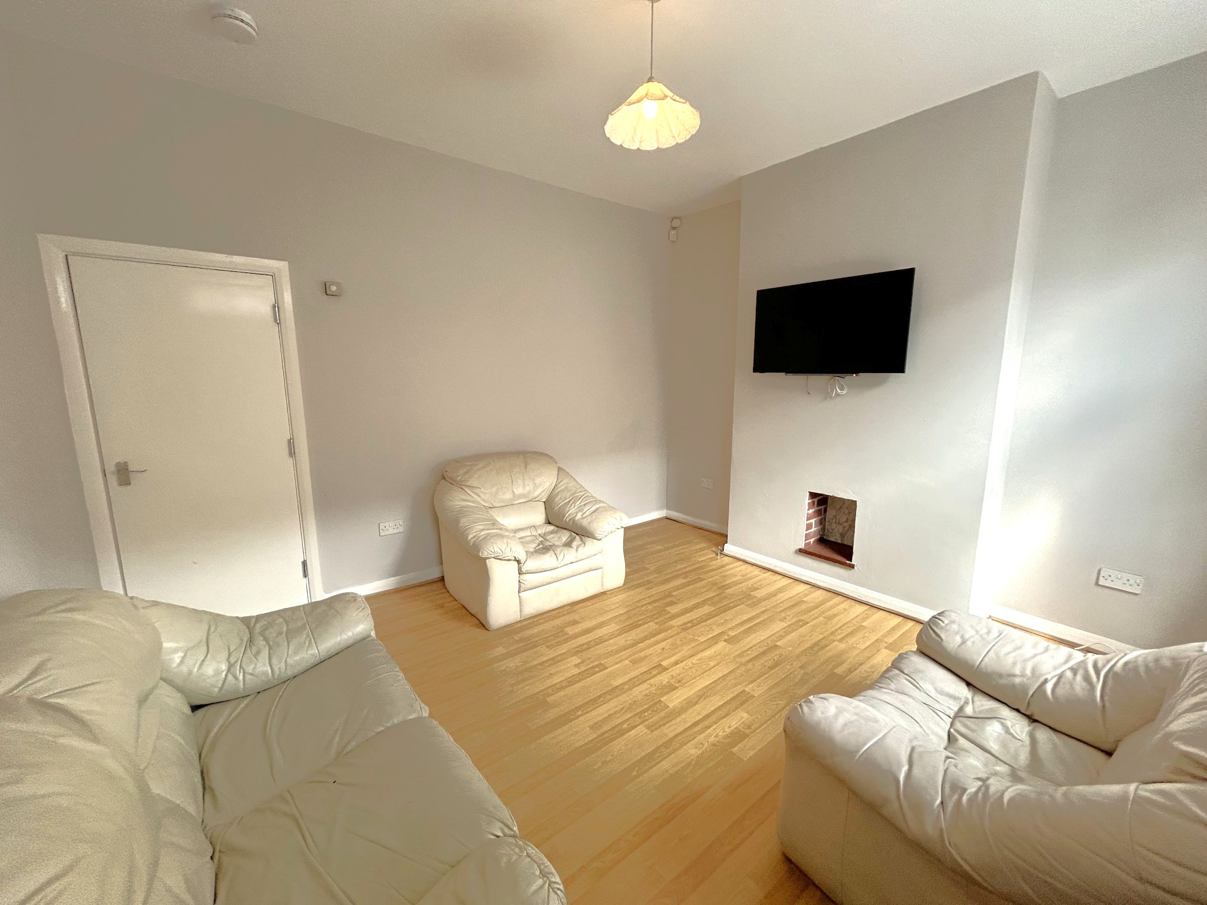 Room Victoria Street in Sheffield