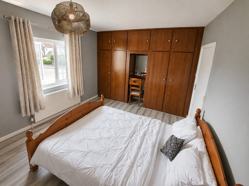 Room Rochester Way in Greater London