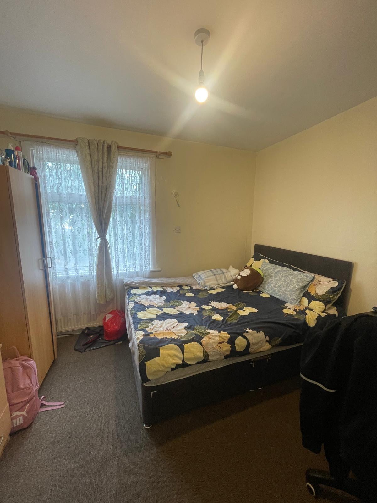 House Griggs Approach in Greater London