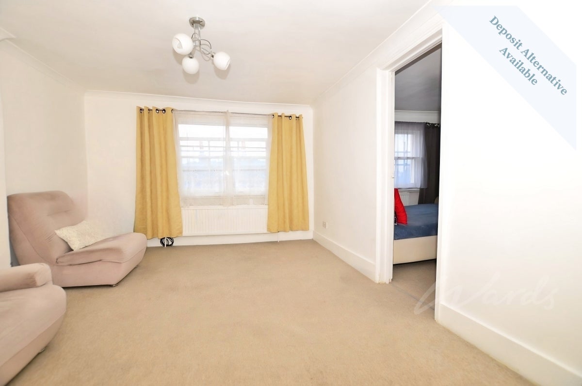 Flat Wincheap in Canterbury