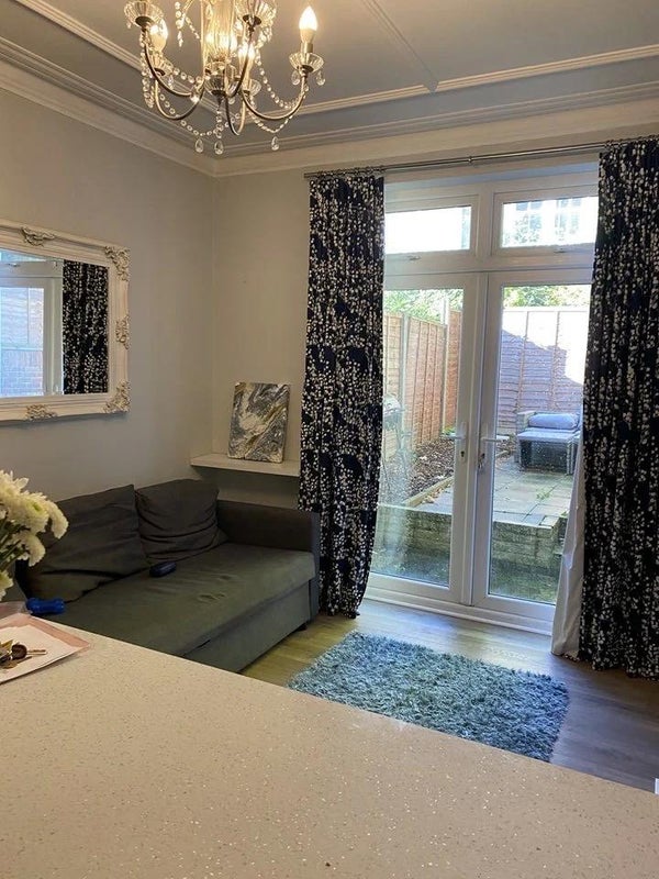 Room Kingscourt Road in Greater London