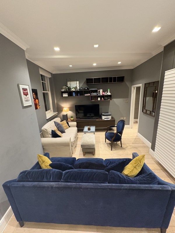 Room Park Walk in Greater London