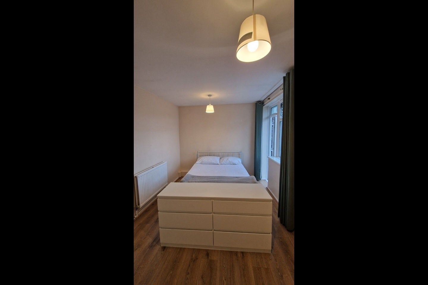 Room Chipka Street in Greater London