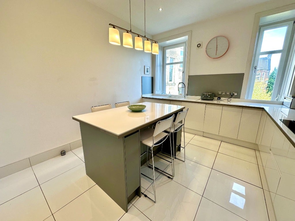 Flat Trefoil Avenue in Glasgow