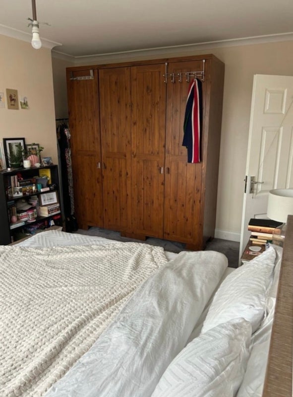 Room Waterfall Road in Greater London