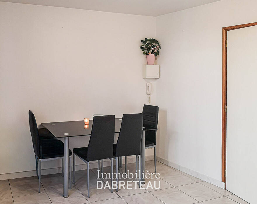 Appartement Rue du Bout à Romans-sur-Isère