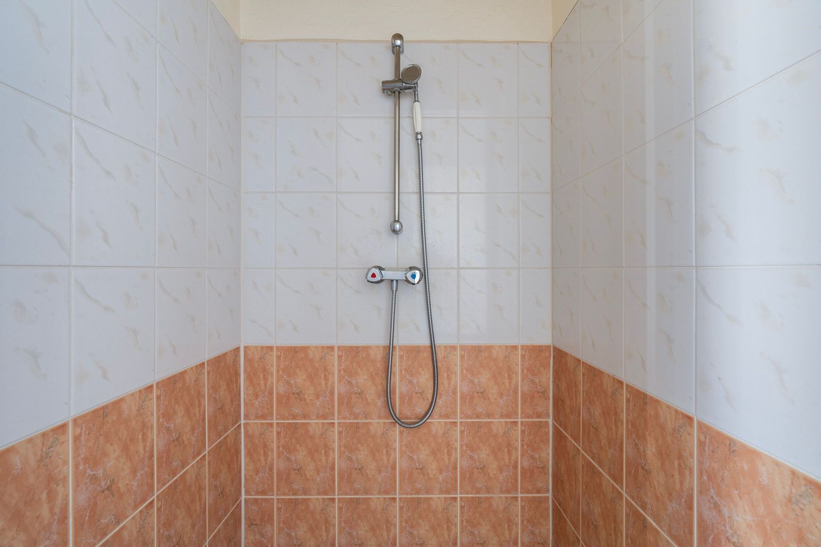 Appartement te koop: Fahrenheitstraat 425, 'S-Gravenhage