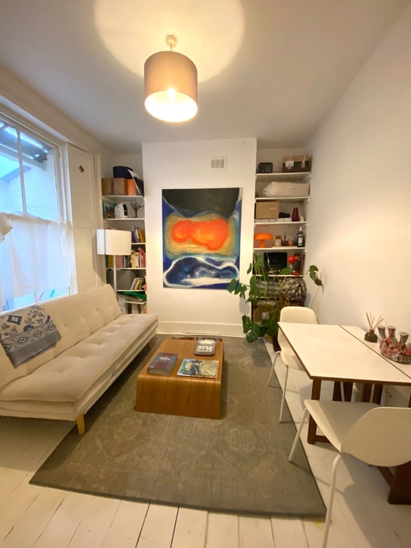 Room Wilton Way in Greater London