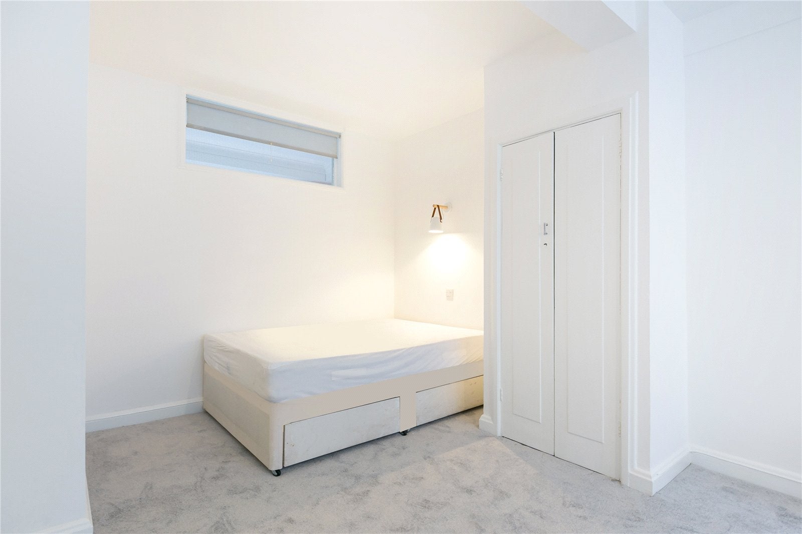 Flat Petty France in City of Westminster