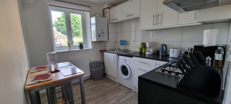 Room Linsey Street in Greater London