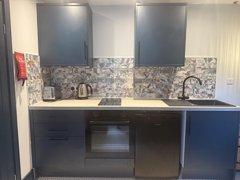 Room Fletcher Street in Warrington