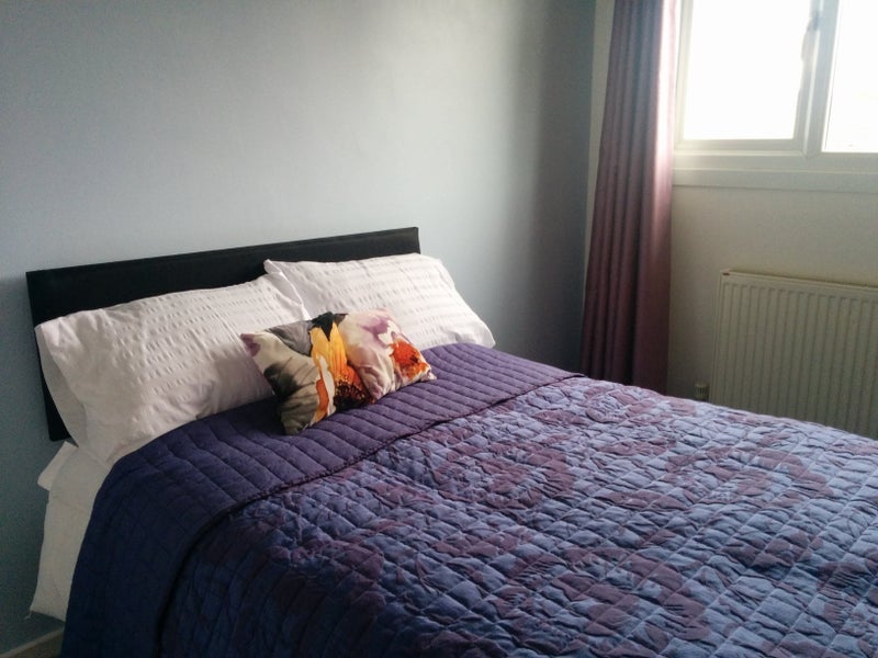 Room Baylis Walk in Crawley