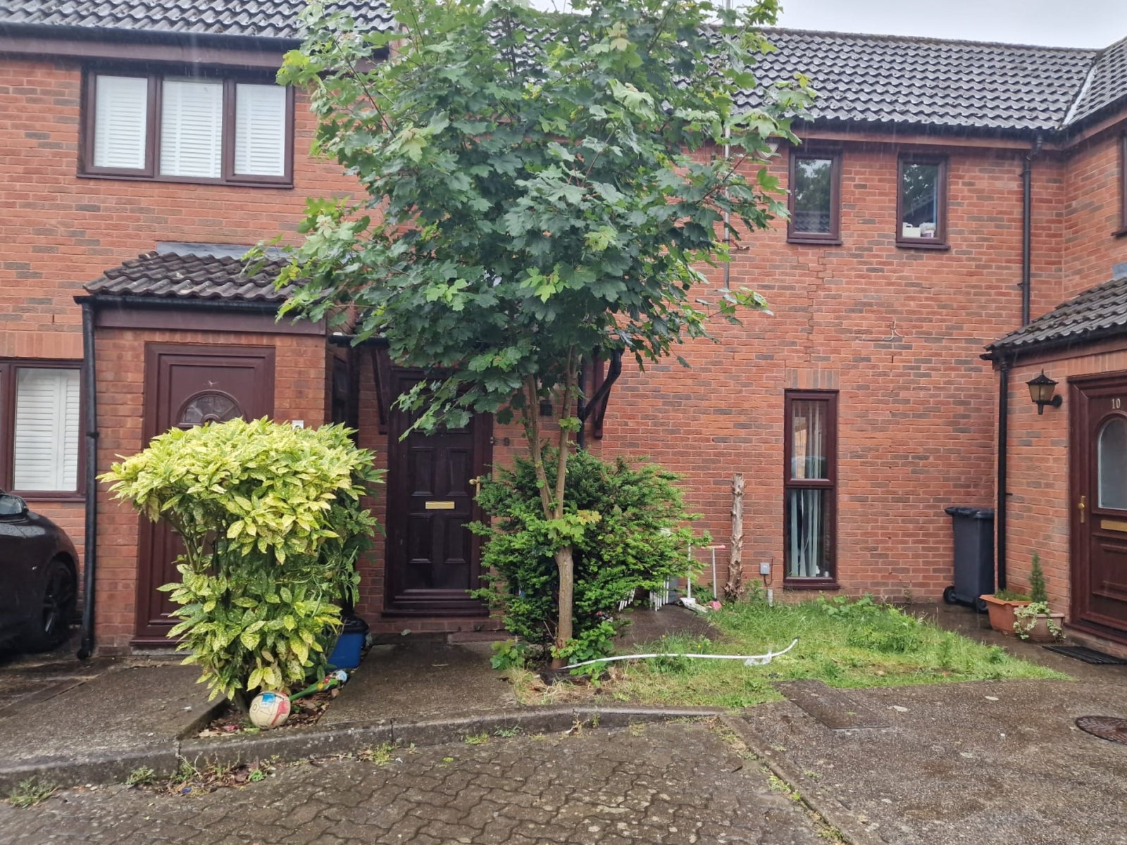 House Britten Close in Hertsmere