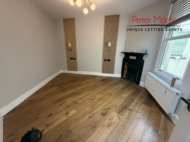 Flat Portsdown Mews in Greater London