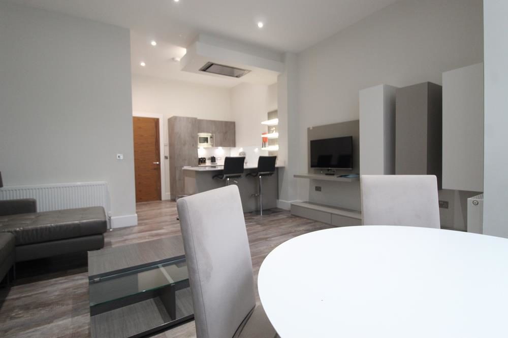 Flat Devanha Gardens in Aberdeen City