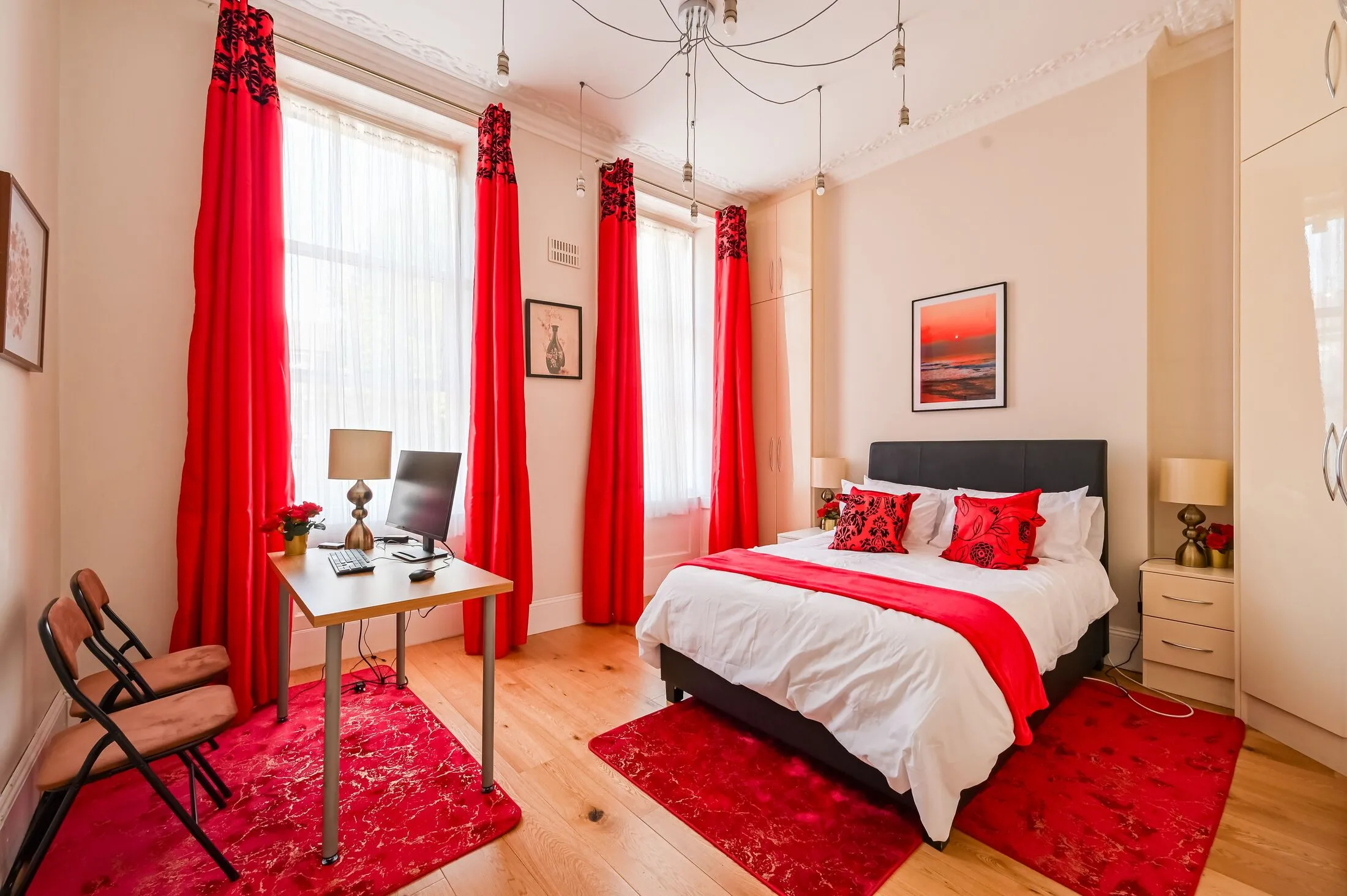 Flat Hanover Place in Greater London