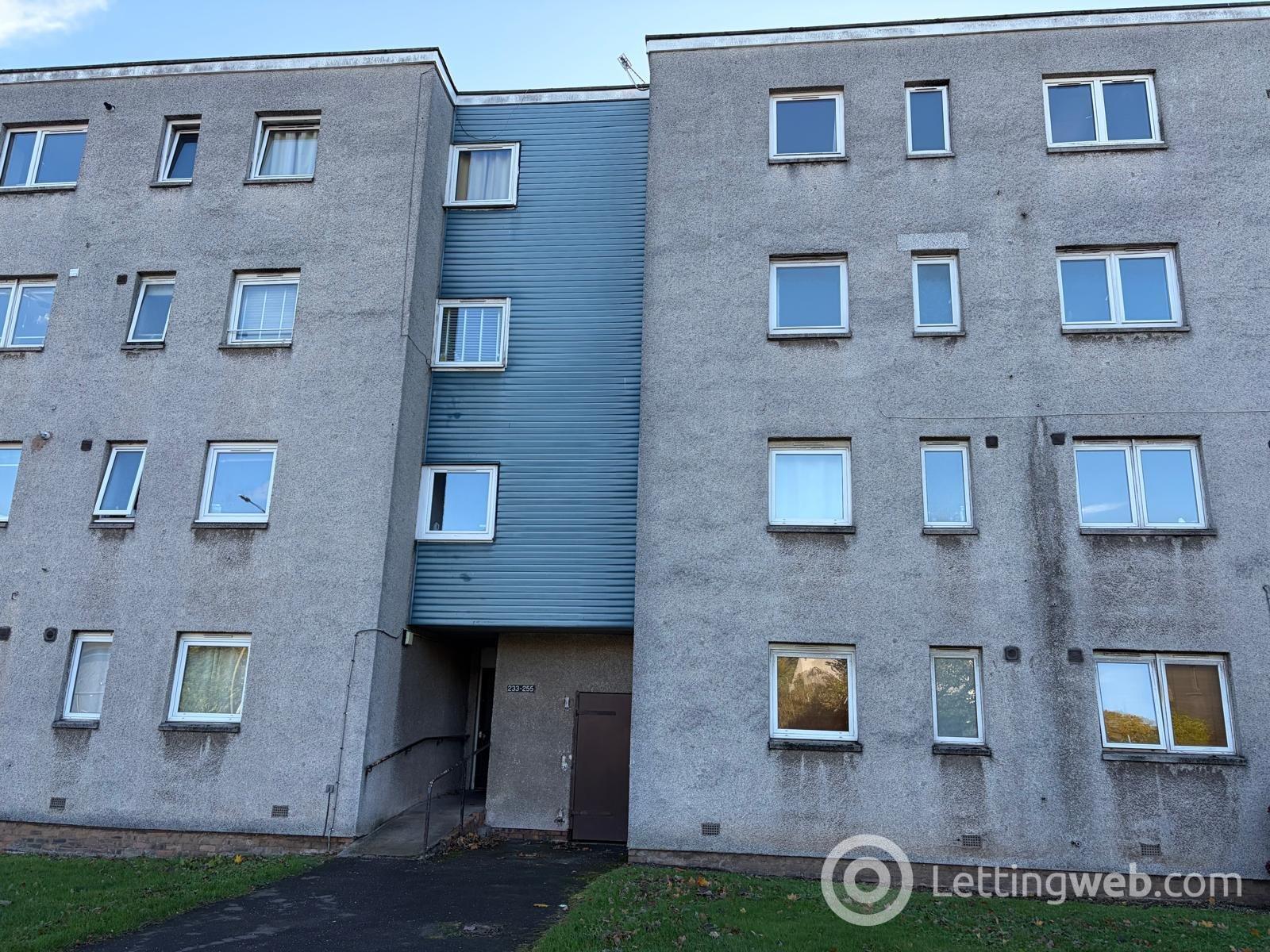 Flat Craigie Drive in Dundee