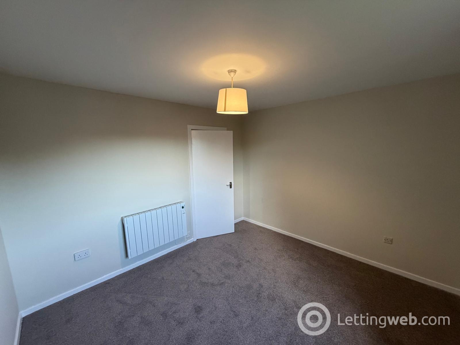 Flat Craigie Drive in Dundee