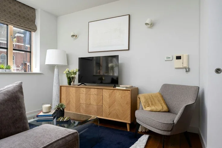 Flat Bishopsgate in City of London