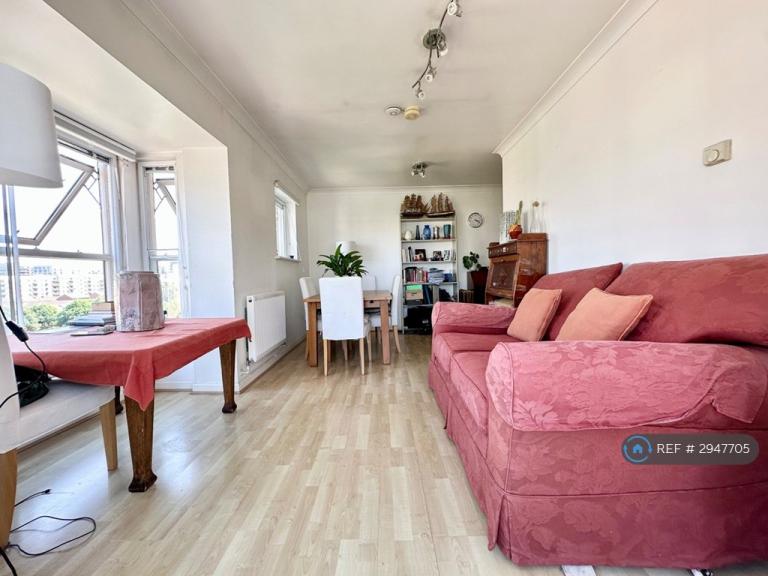 Flat Audley Drive in Greater London