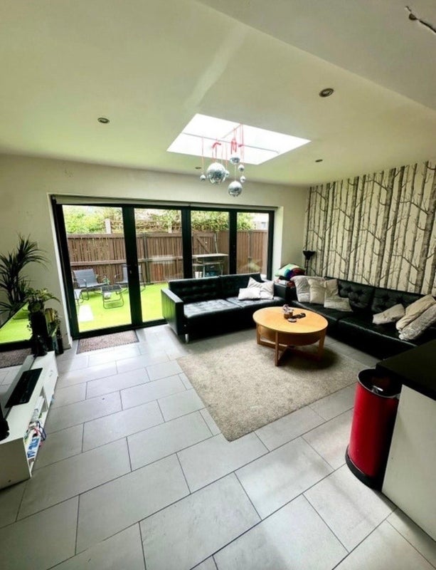 Room Tindal Street in Greater London