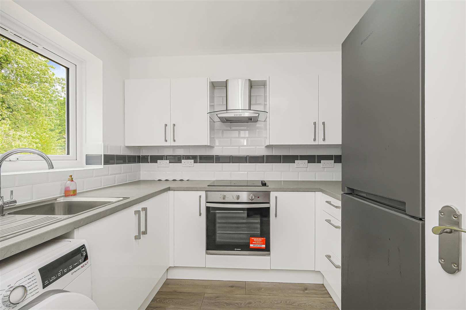 Flat Trotwood in Chigwell