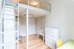 Wohnung Leibnizstraße in Berlin