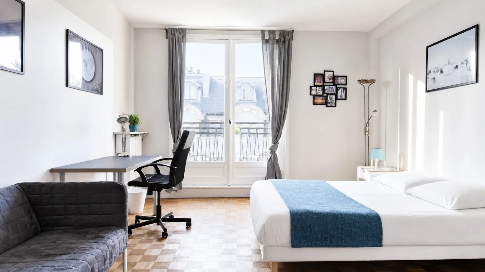 Room Rue Duret in Paris