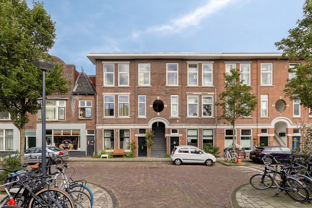 Appartement De Genestetstraat 6 A in Leiden