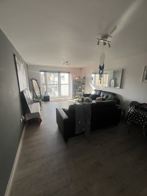 Room Hulme High Street in Manchester