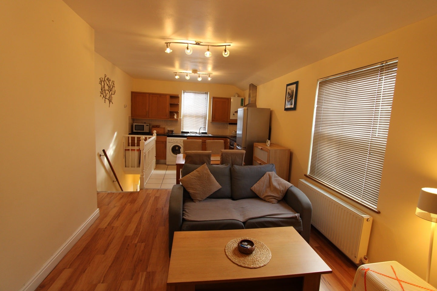 Flat Moring Road in Greater London