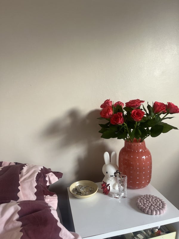 Room Longley Road in Greater London