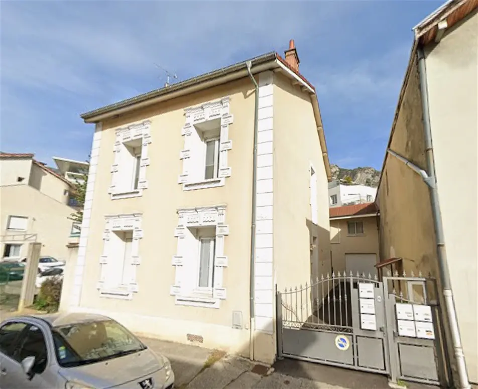 Appartement Rue Élie Vernet à Grenoble