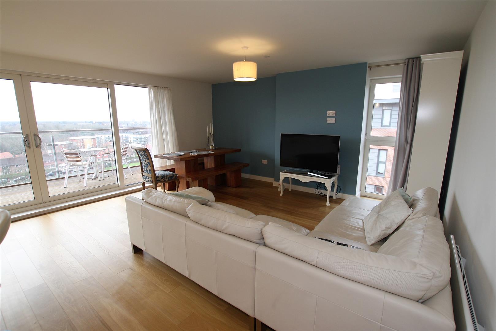 Flat Pollard Street in Manchester