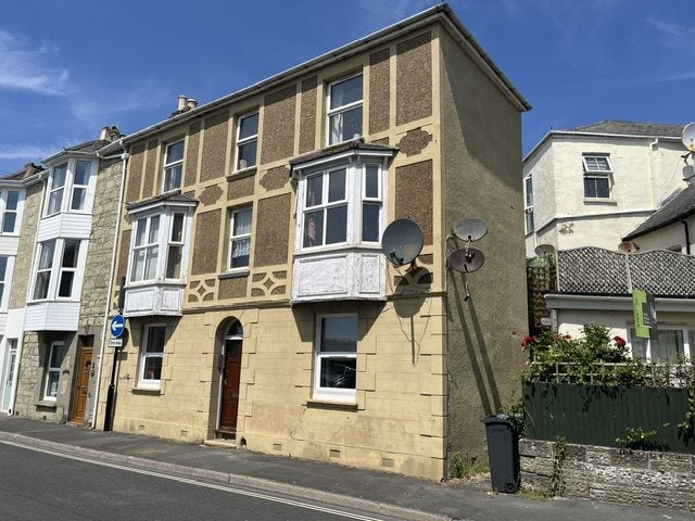 Flat Dudley Road in Ventnor