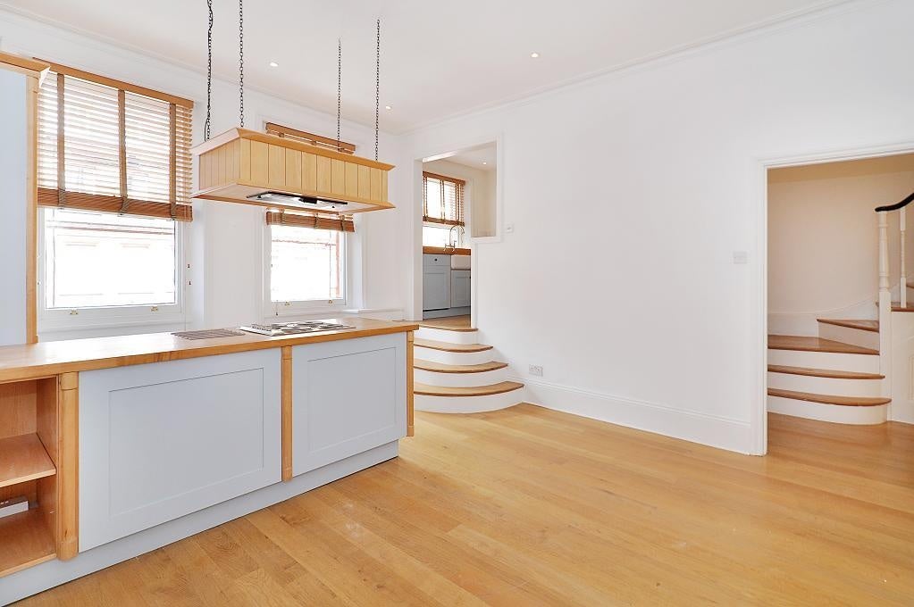 Flat Brechin Place in Greater London