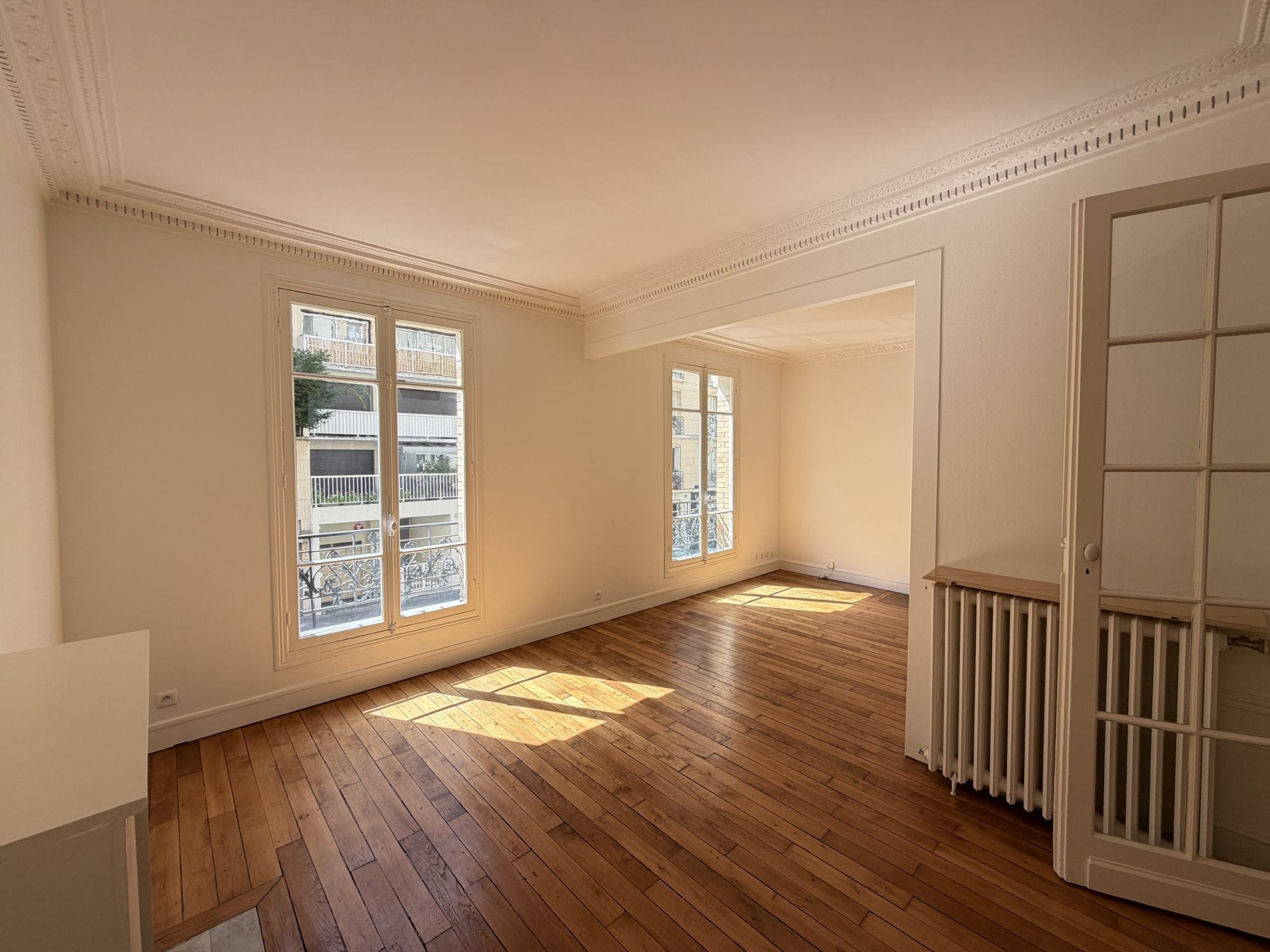 Flat Rue Félix Faure in Paris