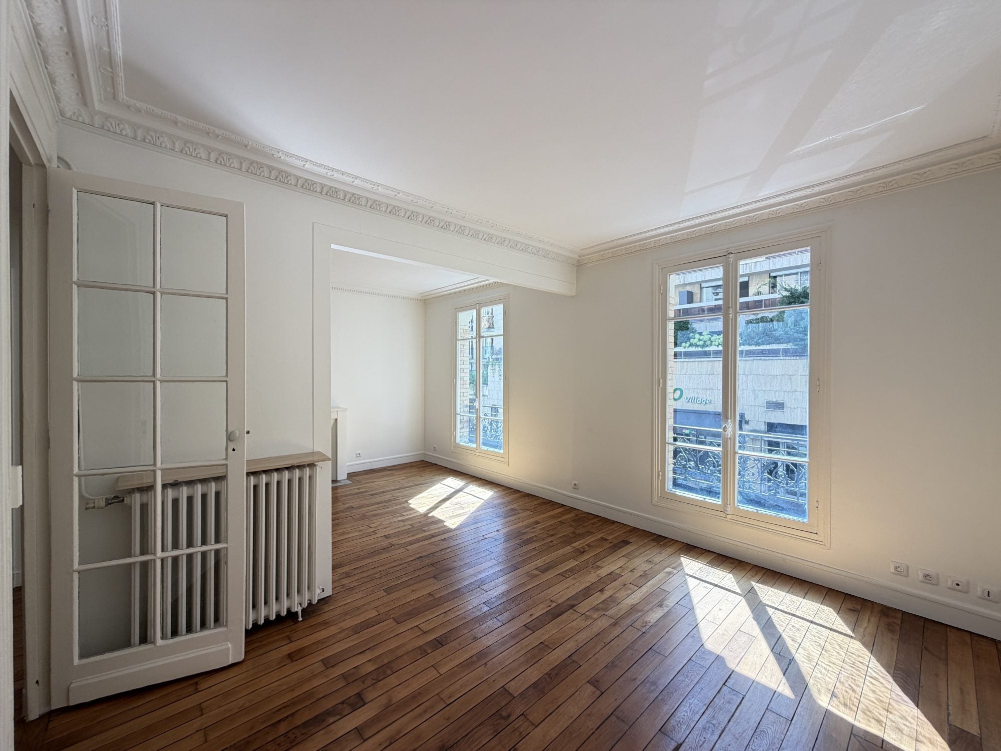 Flat Rue Félix Faure in Paris