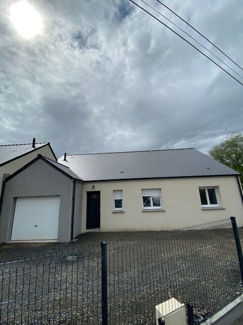 Maison D 35 à Issé