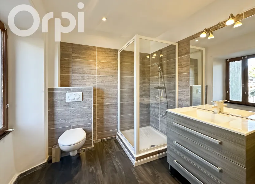 Appartement Montée du Portail à Vallées-d'Antraigues-Asperjoc