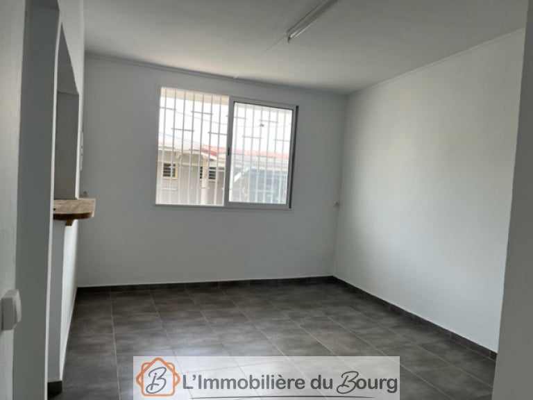Flat Trace de Baillargent in Sainte-Rose
