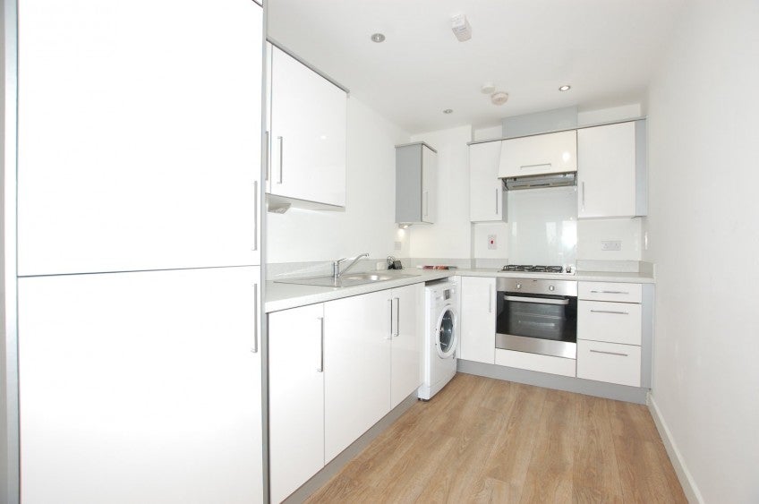 Flat Maberley Road in Greater London