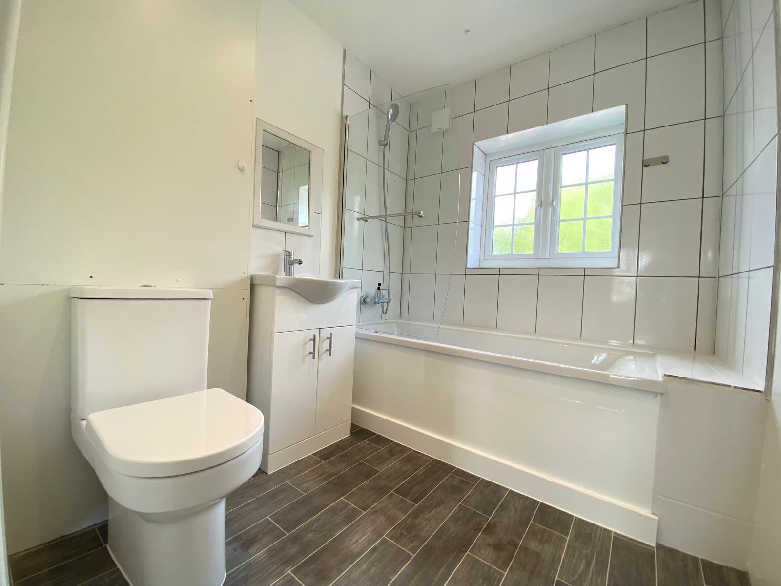 Room Sevenoaks Way in Greater London
