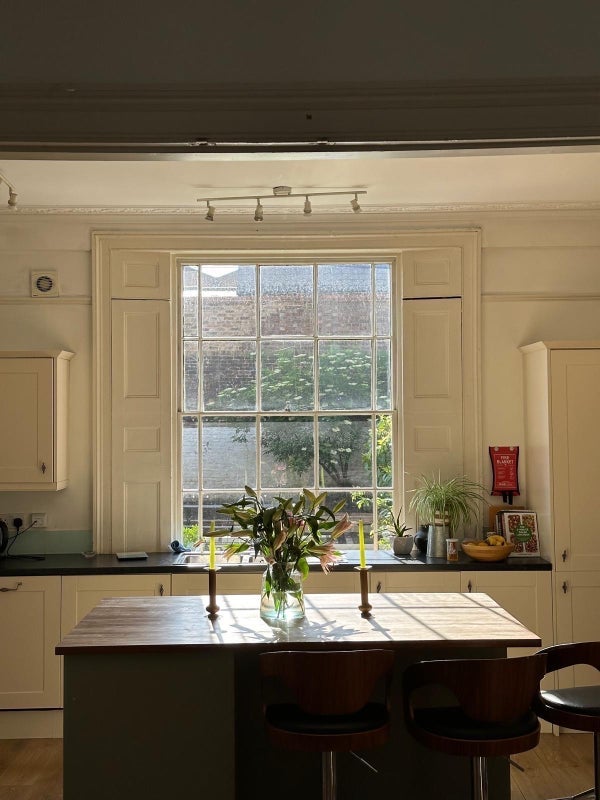 Room Cloudesley Street in Greater London