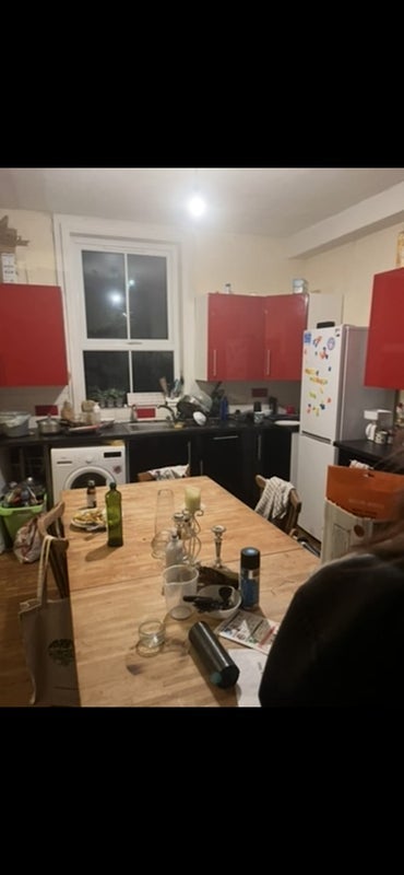 Room Norman Road in Manchester