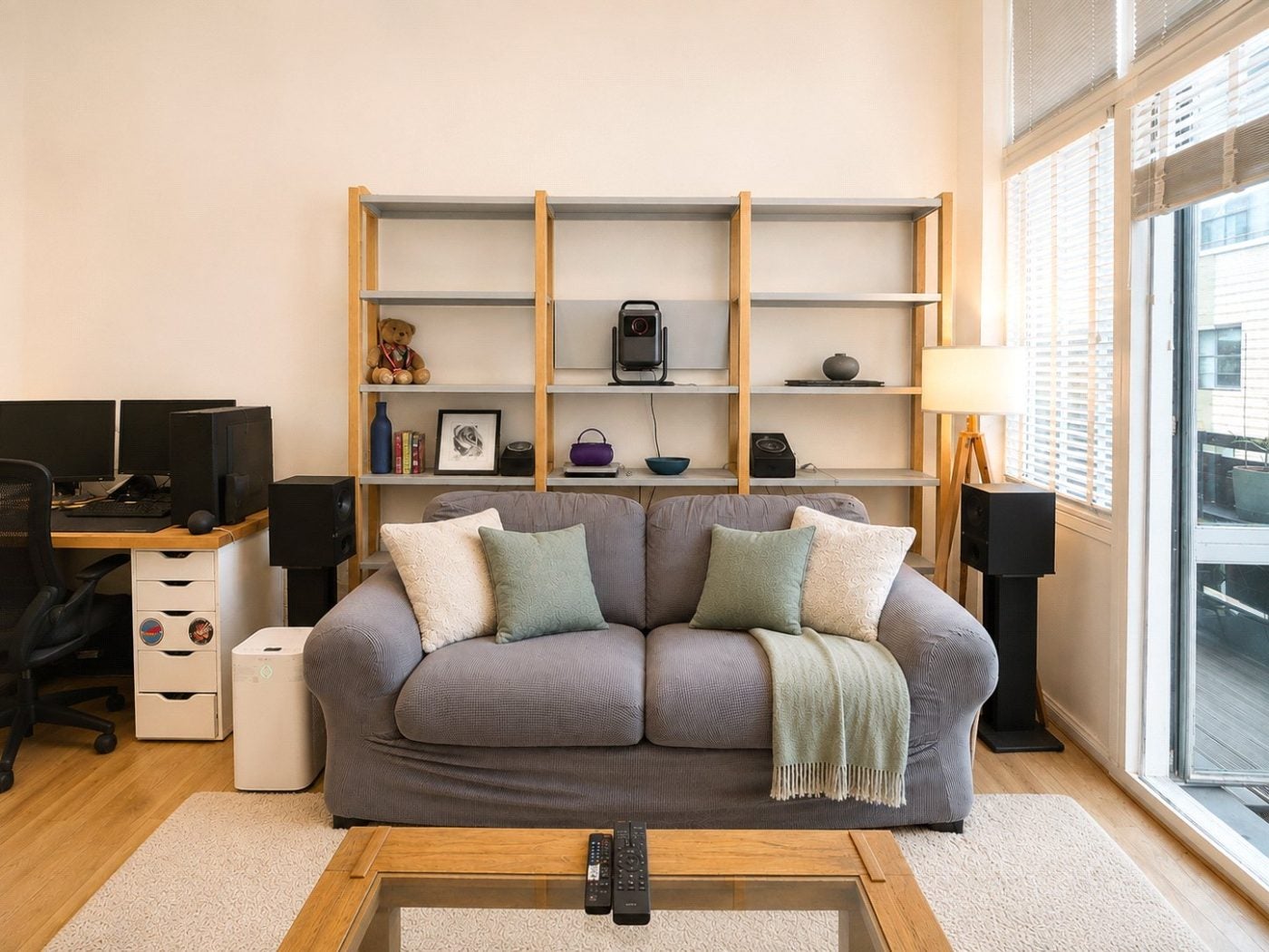 Flat Thomas Lane in Bristol