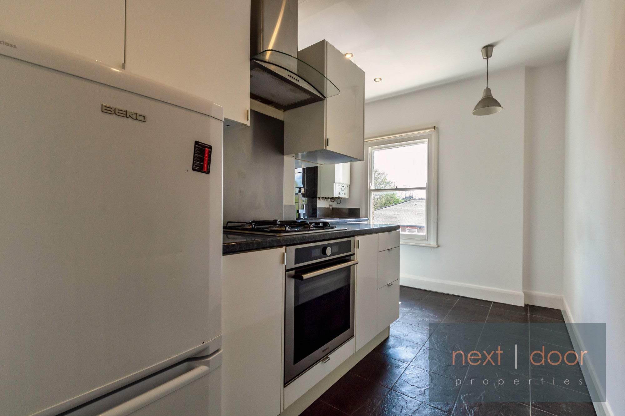 Flat Cranfield Road in London